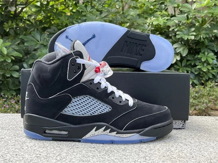 Air Jordan 5 Black Metallic Reimagined